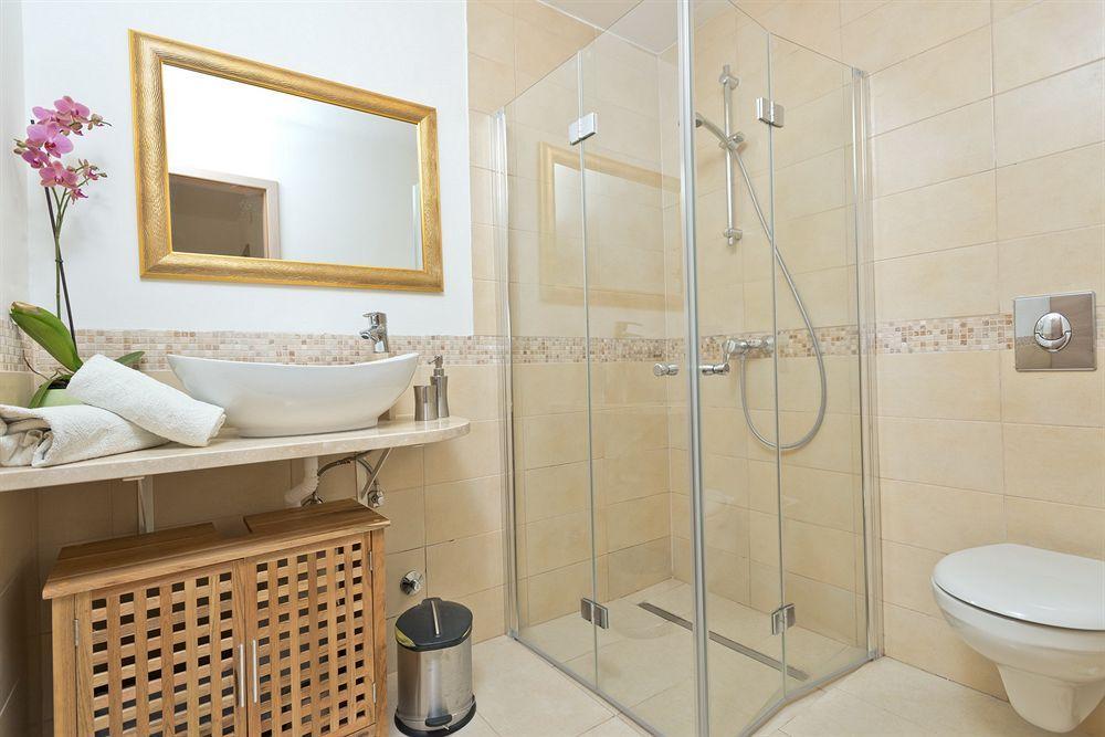 Boutique Apartments Seputic Хвар Екстер'єр фото