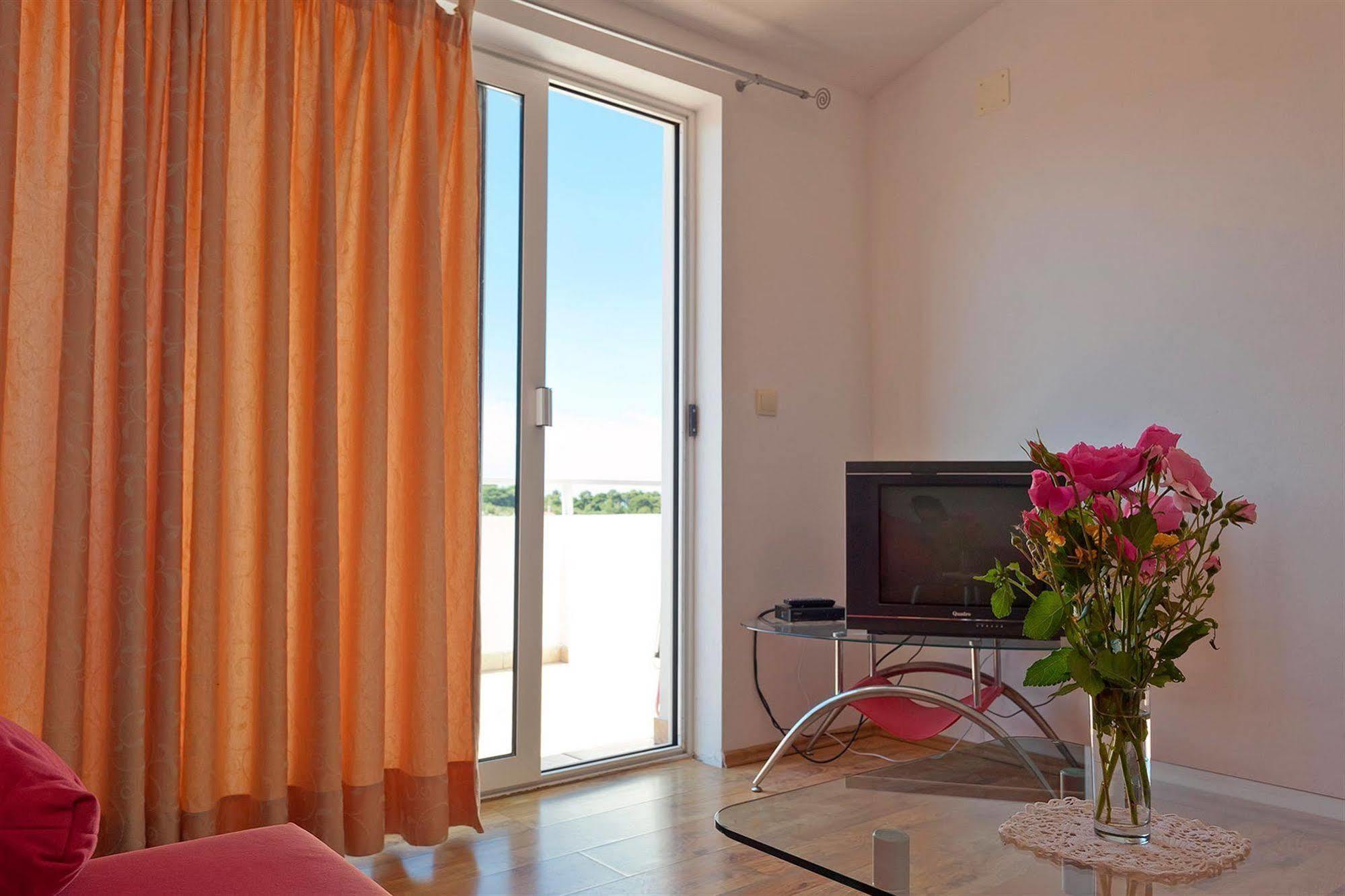 Boutique Apartments Seputic Хвар Екстер'єр фото